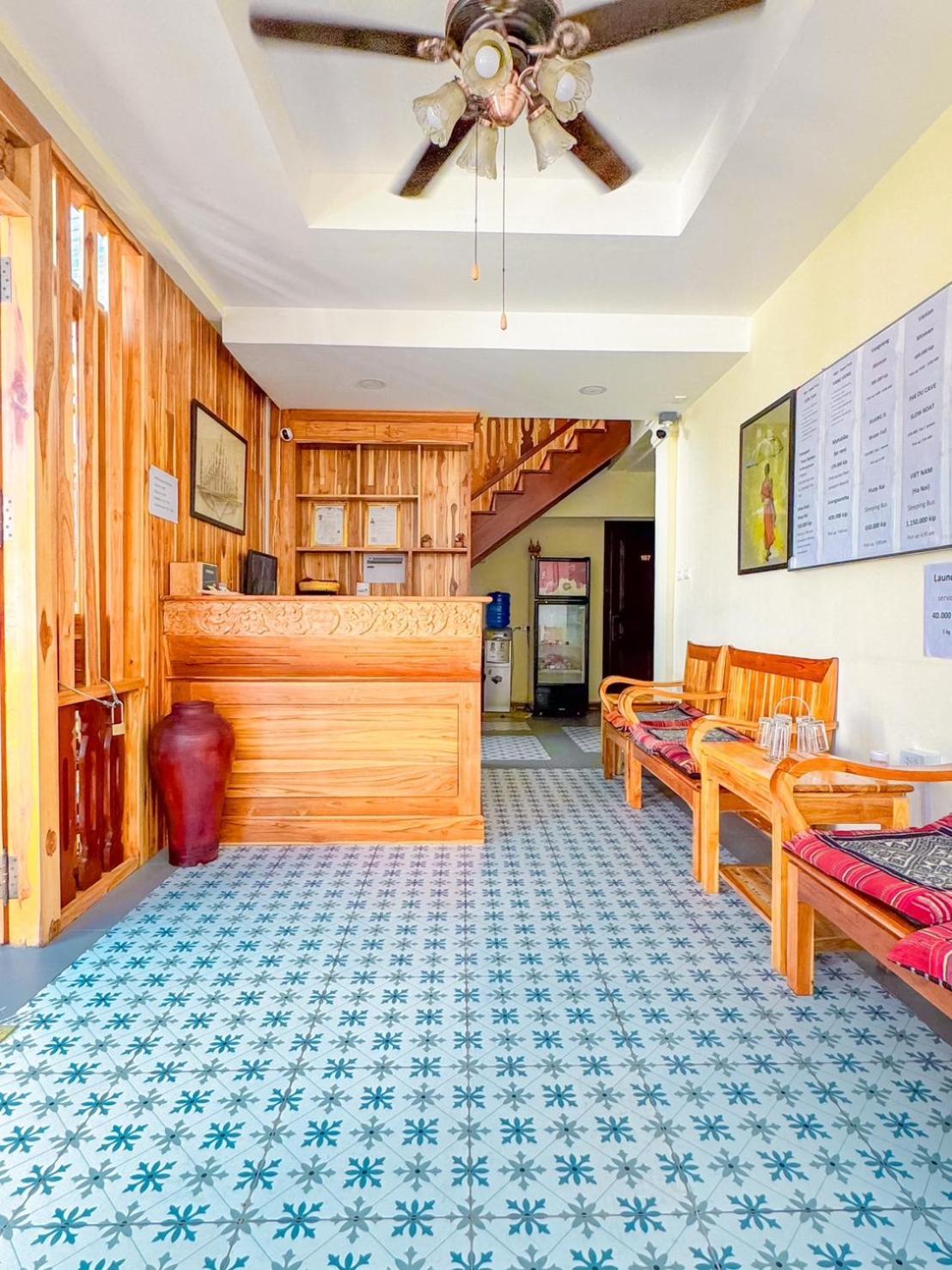 Luang Phasouk Hotel Luang Prabang Exterior photo